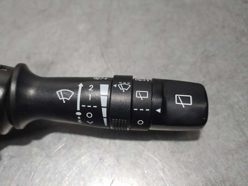 Recambio de mando limpia para kia rio concept referencia OEM IAM 202008908  