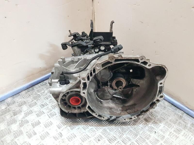 Recambio de caja cambios para hyundai sonata (nf) estyle referencia OEM IAM S619JC 007499 6VELOCIDADES