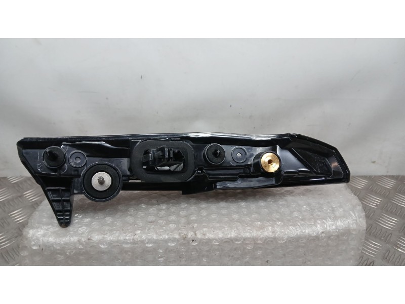 Recambio de piloto trasero izquierdo interior para citroën c4 iii (ba_, bb_, bc_) 1.2 puretech 130 (bahnsa, bahnsb) referencia O