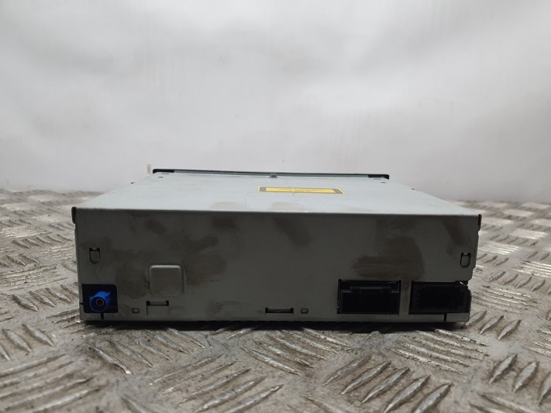 Recambio de sistema navegacion gps para audi a4 ber. (b8) básico quattro referencia OEM IAM 4E0919887M  