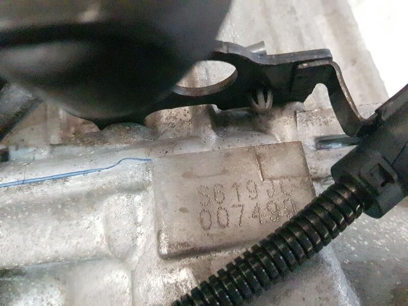 Recambio de caja cambios para hyundai sonata (nf) estyle referencia OEM IAM S619JC 007499 6VELOCIDADES