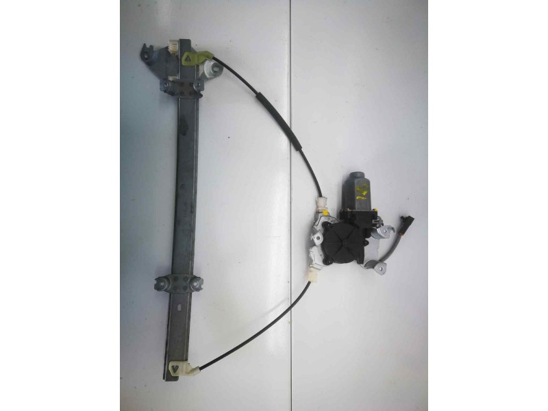 Recambio de elevalunas delantero izquierdo para nissan almera (n16/e) 1.5 16v cat referencia OEM IAM 400601T2 400601T2 DOS PINS