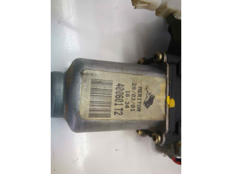 Recambio de elevalunas delantero izquierdo para nissan almera (n16/e) 1.5 16v cat referencia OEM IAM 400601T2 400601T2 DOS PINS