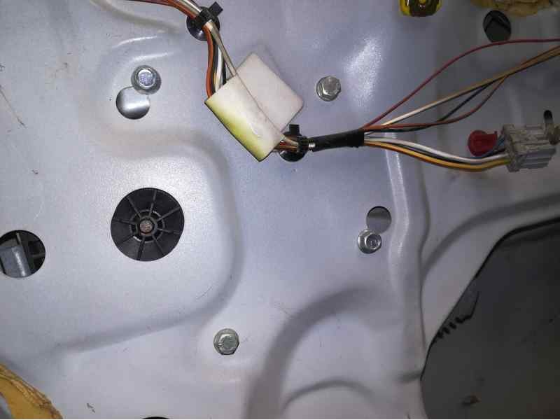 Recambio de elevalunas delantero derecho para mg serie 400 (rt) 416 si (5-ptas.) referencia OEM IAM   ELECTRICO 2 PINS