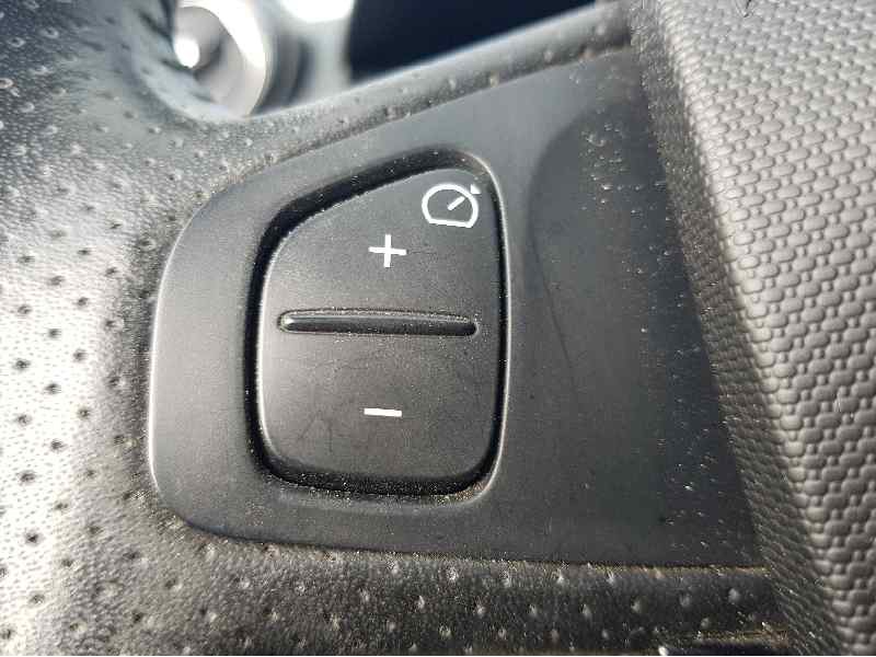 Recambio de volante para renault zoe ze.40 electric intens referencia OEM IAM 484005406R  