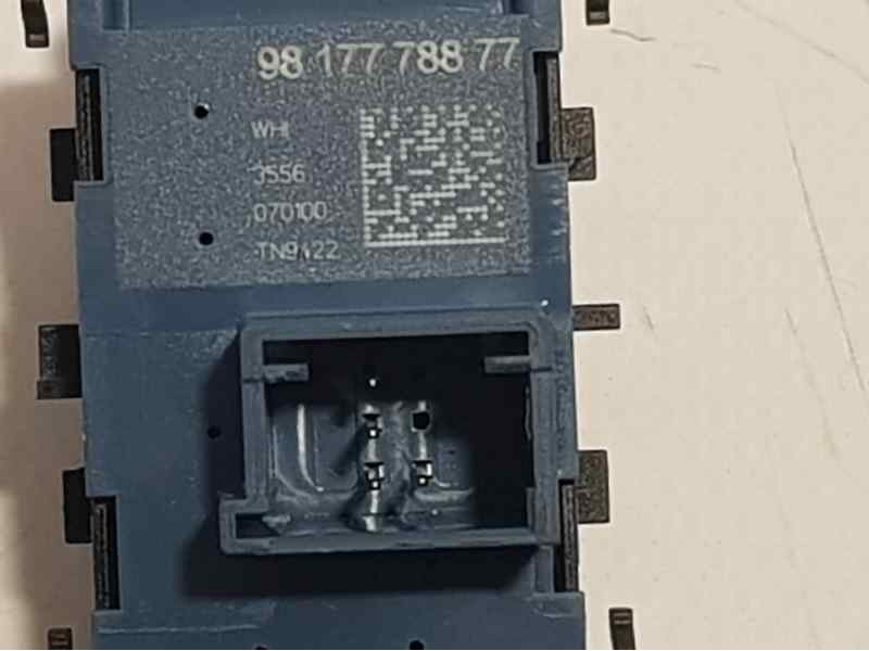 Recambio de interruptor para ds 3 crossback performance line referencia OEM IAM 9817778877  BLOQUEO ELEVALUNAS