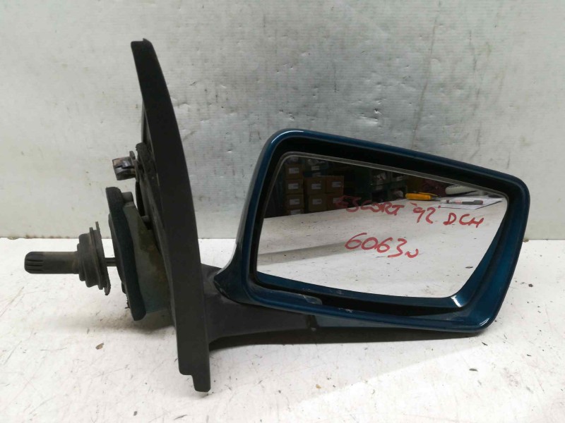 Recambio de retrovisor derecho para ford escort berlina/turnier 1.6 16v cat referencia OEM IAM   