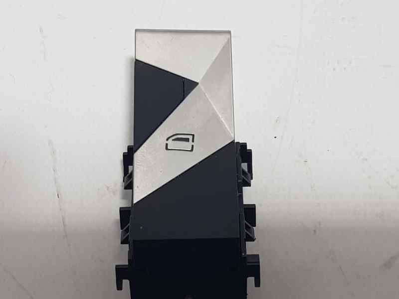 Recambio de mando elevalunas trasero derecho para ds 3 crossback performance line referencia OEM IAM 9817778577 TN9373 