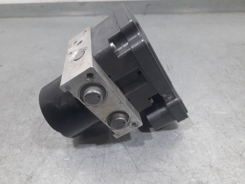 Recambio de abs para citroën c3 picasso sx referencia OEM IAM 9666392580 10020702004 ATE