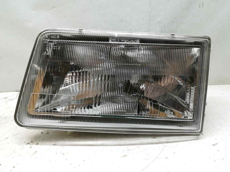 Recambio de faro izquierdo para iveco daily caja abierta / volquete referencia OEM IAM   