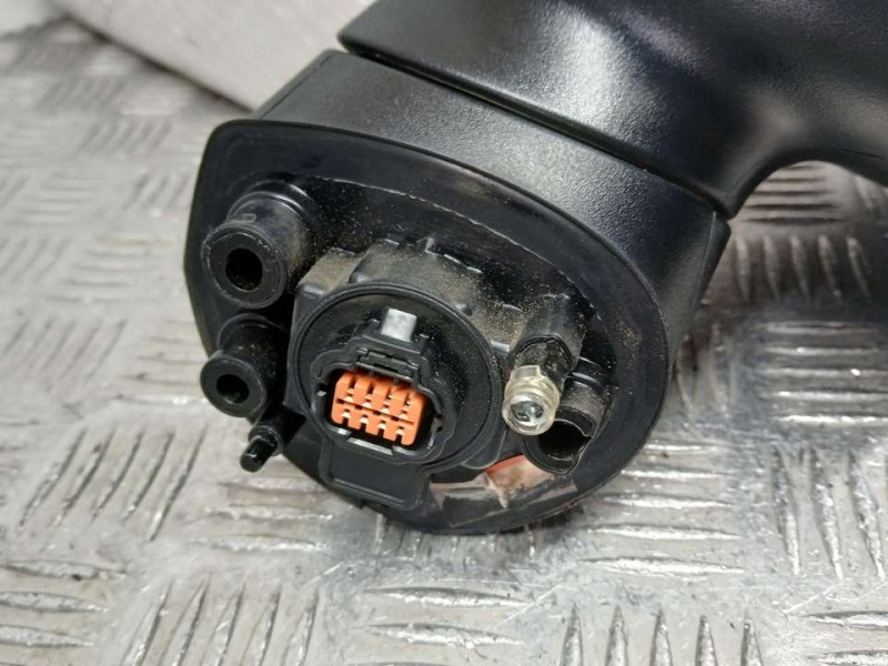 Recambio de retrovisor derecho para kia rio concept referencia OEM IAM 876201W050  ELECTRICO