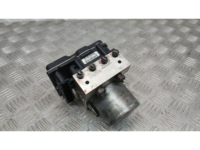 Recambio de abs para toyota corolla verso (zer_, zze12_, r1_) 2.2 d-4d (aur10_) referencia OEM IAM 445400F020  0265234222