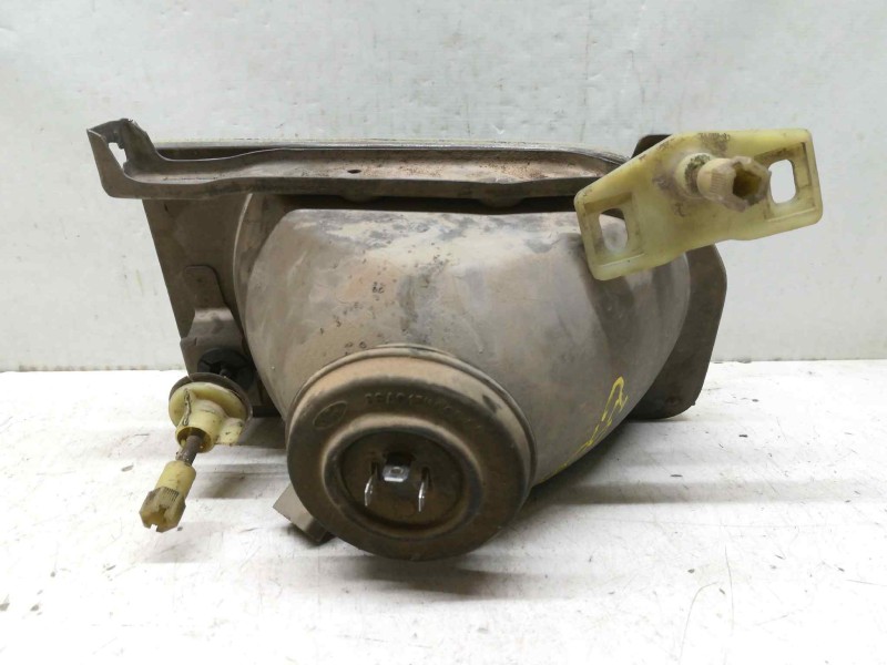 Recambio de faro izquierdo para ford escort berlina referencia OEM IAM   
