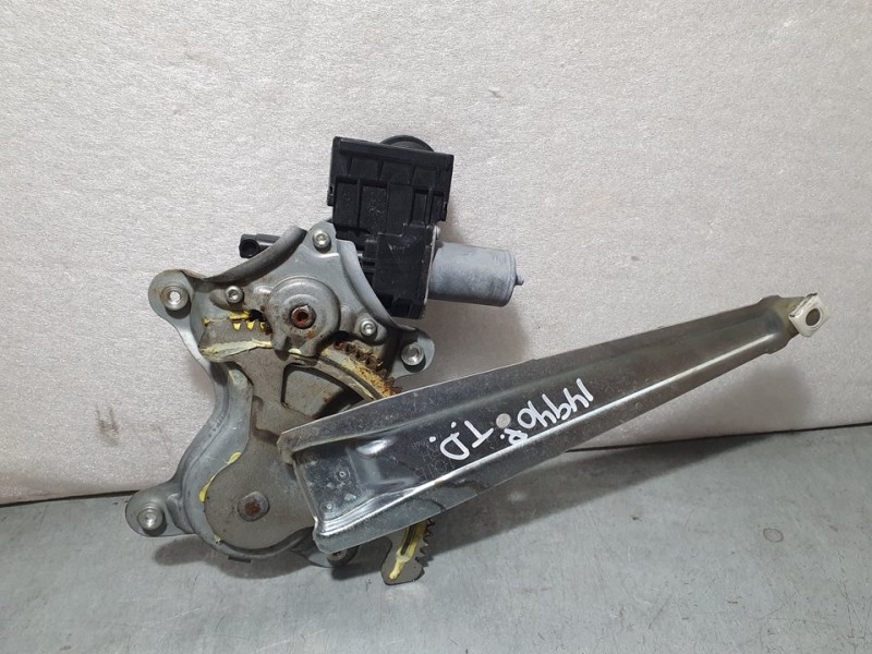 Recambio de elevalunas trasero derecho para toyota land cruiser (j15) vx referencia OEM IAM SIN REF  7 PINES