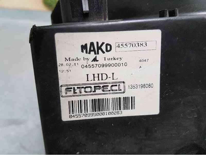 Recambio de faro izquierdo para peugeot bipper básico referencia OEM IAM 1353198080 45570383 PULIR , PATA ROTA