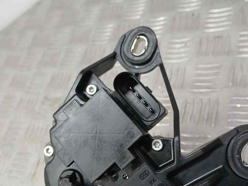 Recambio de motor limpia trasero para volkswagen touran (1t2) traveller referencia OEM IAM 1T0955711C 0390201598 BOSCH