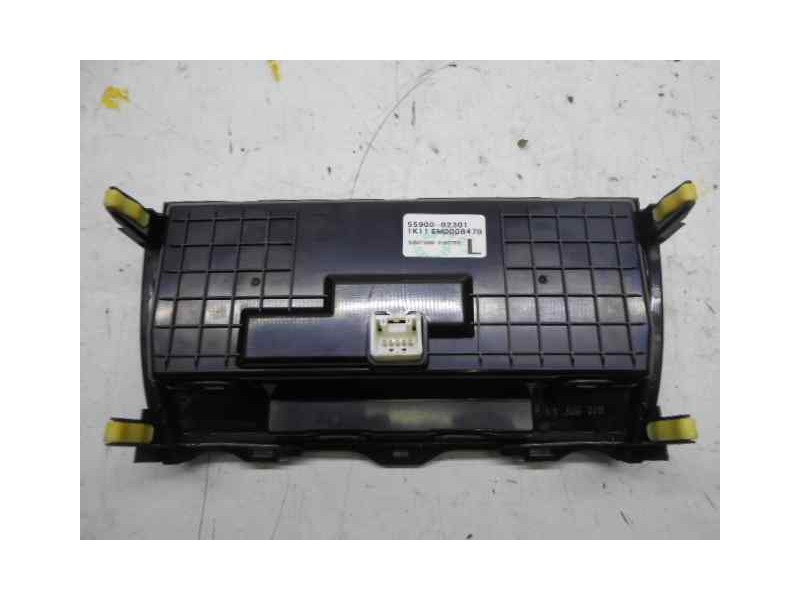 Recambio de mando climatizador para toyota auris active referencia OEM IAM 5590002301 1K116M000847B SUMITOMO ELECTRIC