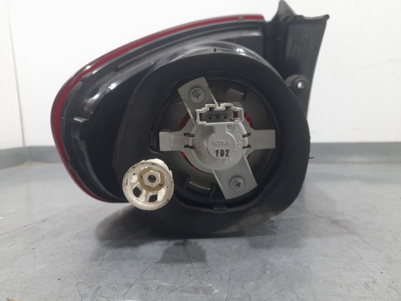 Recambio de piloto trasero derecho para seat altea (5p1) 1.2 tsi referencia OEM IAM 5P0945096J  