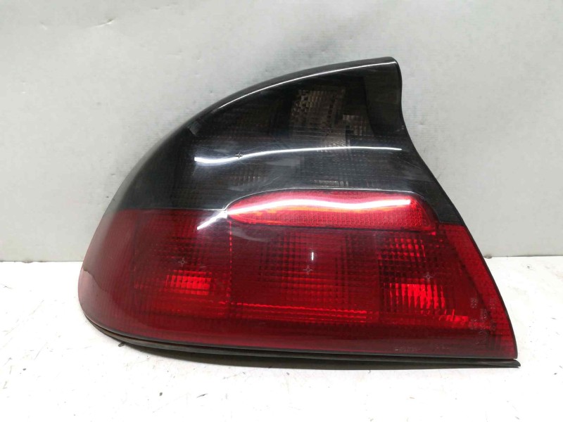 Recambio de piloto trasero izquierdo para opel tigra 1.6 16v referencia OEM IAM   