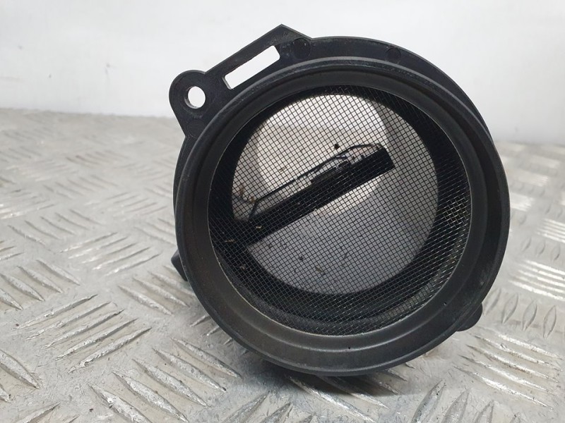 Recambio de caudalimetro para audi q7 (4l) 3.0 tdi referencia OEM IAM 059906461K AFH7046 CLAVIJA TOCADA