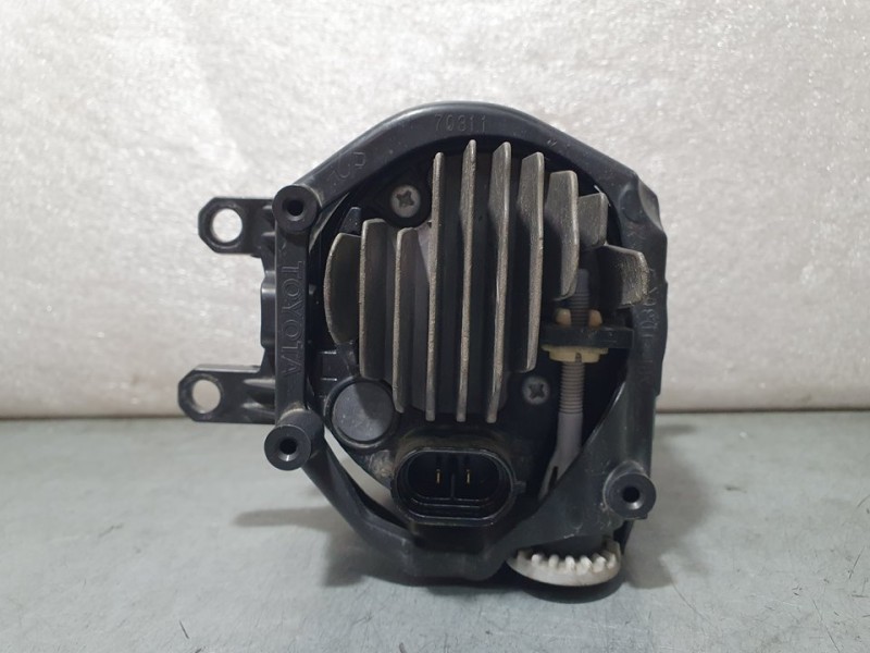 Recambio de faro antiniebla izquierdo para toyota land cruiser (j15) vx referencia OEM IAM E1313794L  