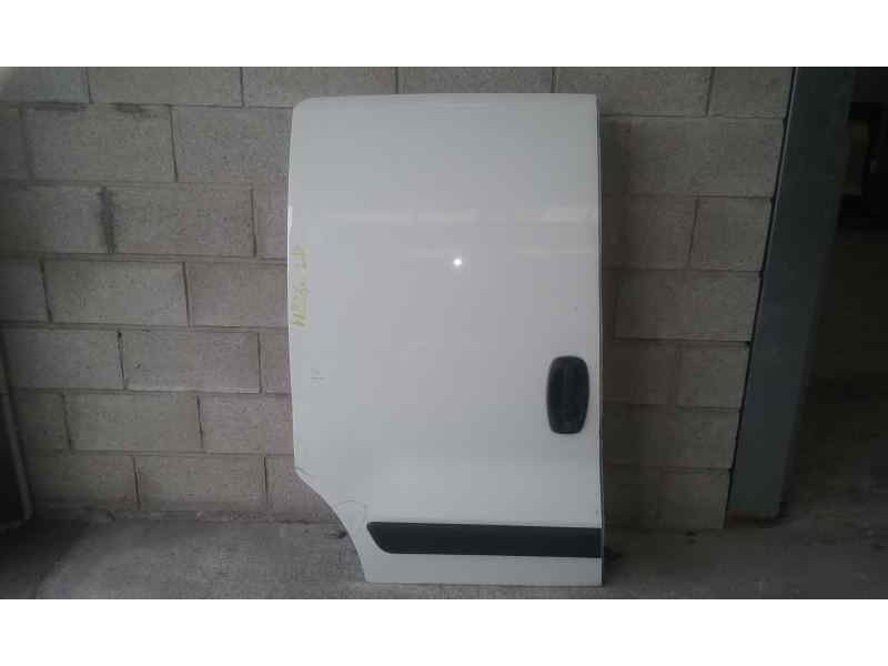 Recambio de puerta lateral corredera derecha para peugeot bipper básico referencia OEM IAM   TOCADA