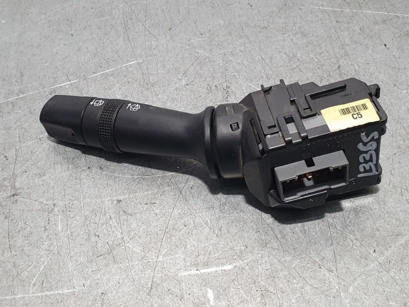 Recambio de mando limpia para kia rio concept referencia OEM IAM KNADM511AG6034711  