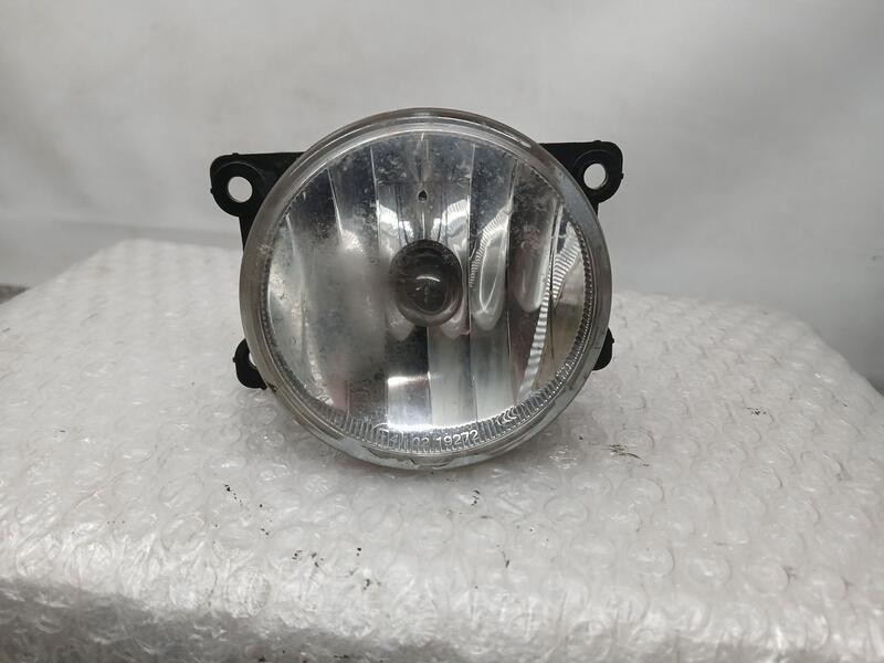 Recambio de faro antiniebla derecho para citroën c3 picasso sx referencia OEM IAM 6206N0  