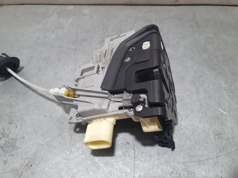 Recambio de cerradura puerta delantera derecha para audi q7 (4l) 3.0 tdi referencia OEM IAM 3C1837016A  