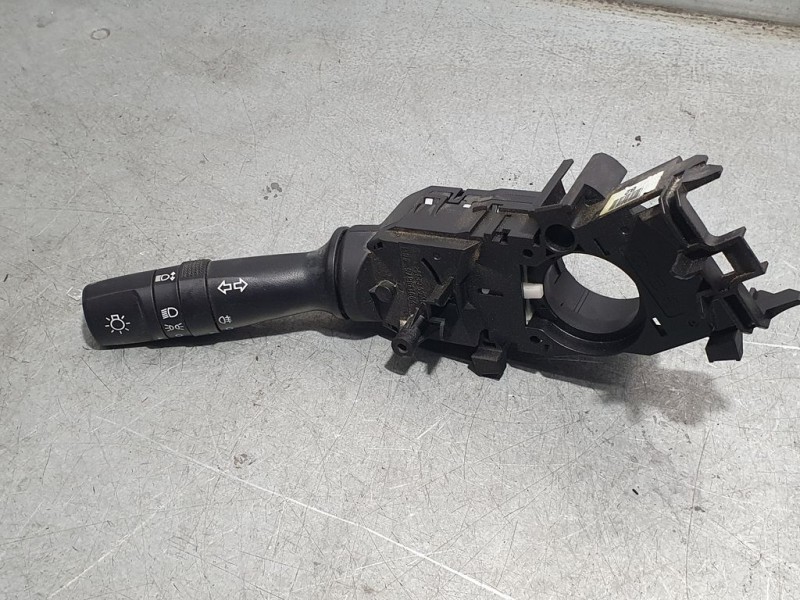 Recambio de mando luces para kia rio concept referencia OEM IAM 934102V520  