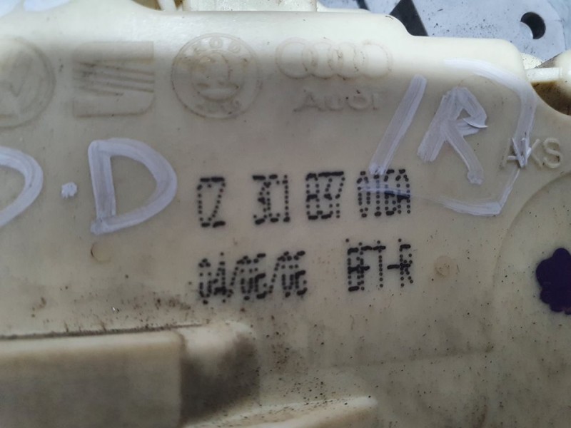 Recambio de cerradura puerta delantera derecha para audi q7 (4l) 3.0 tdi referencia OEM IAM 3C1837016A  