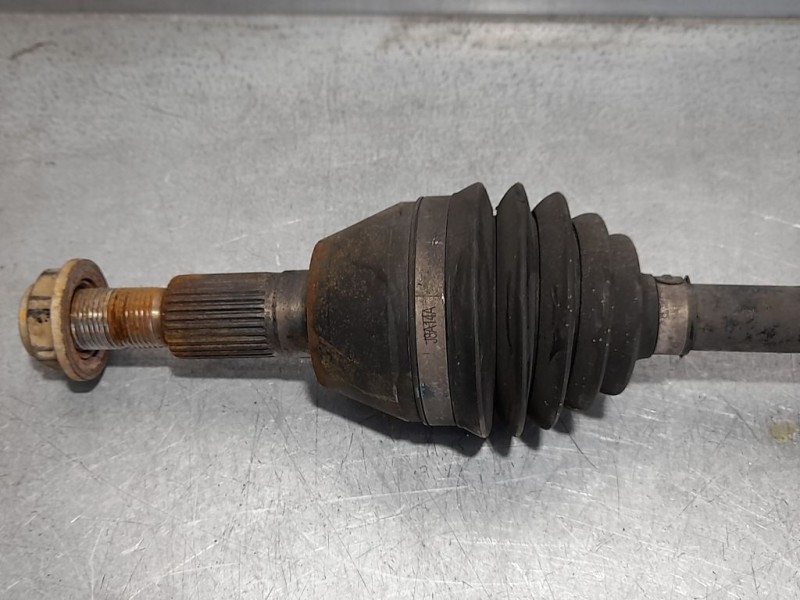 Recambio de transmision trasera derecha para chevrolet captiva 2.0 vcdi lt referencia OEM IAM 96624822  