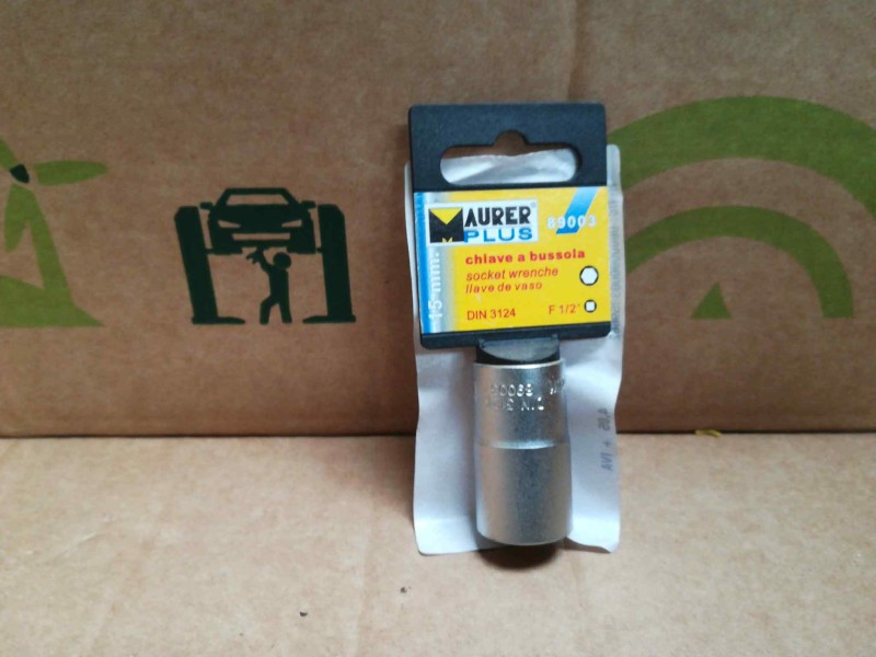Recambio de llave vaso para » otros... no usar standard referencia OEM IAM 2105635 MAURER 1/2 HEXAGONAL 15MM.