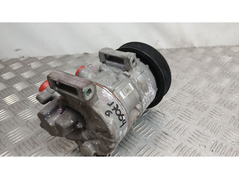 Recambio de compresor aire acondicionado para toyota corolla verso (zer_, zze12_, r1_) 2.2 d-4d (aur10_) referencia OEM IAM 8831