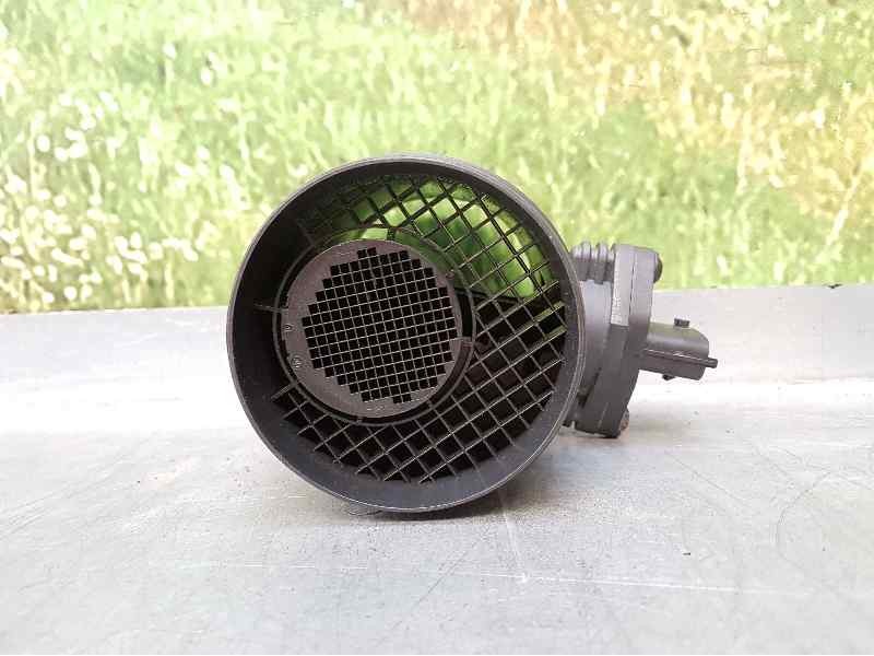 Recambio de caudalimetro para opel vectra c berlina club referencia OEM IAM 24437503 0281002479 BOSCH