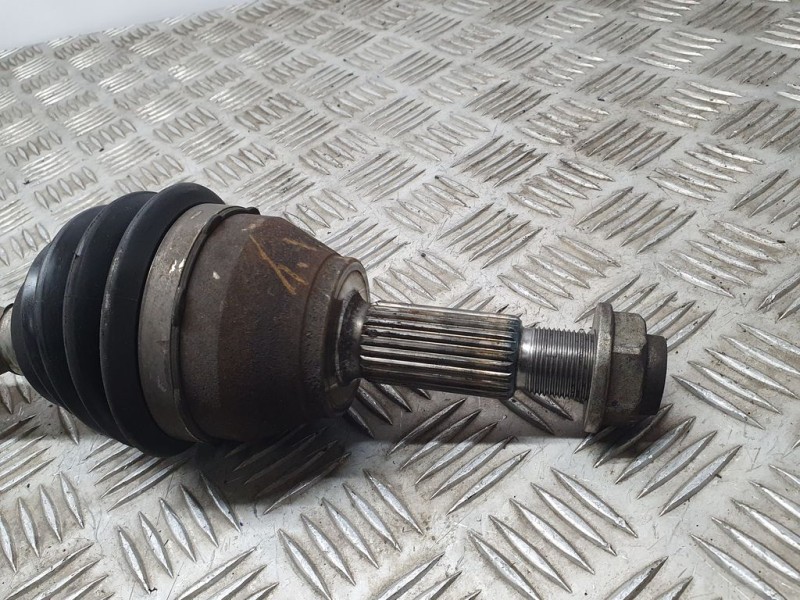 Recambio de transmision delantera izquierda para ford tourneo courier (c4a) ambiente referencia OEM IAM ET763B437AA  