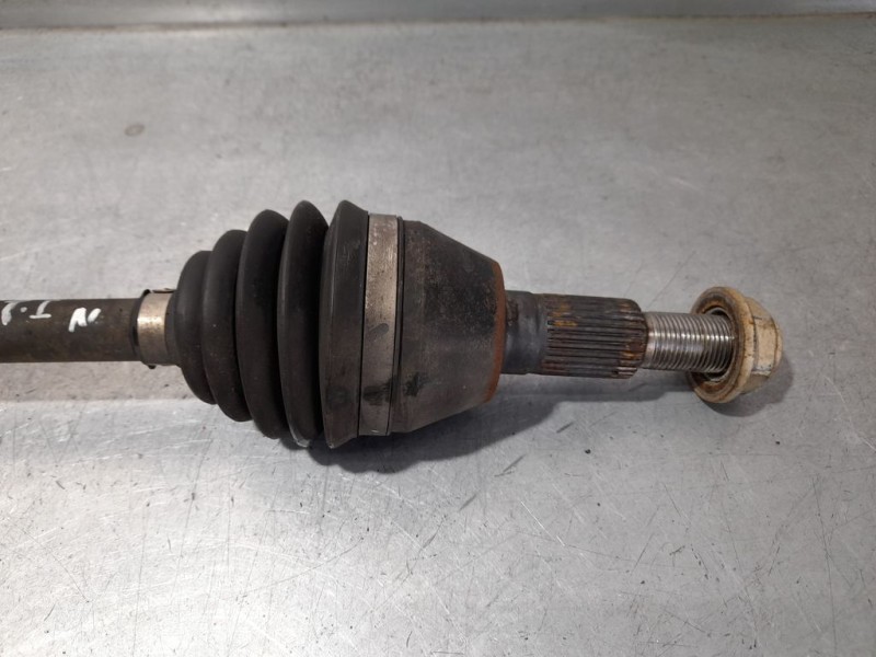 Recambio de transmision trasera izquierda para chevrolet captiva 2.0 vcdi lt referencia OEM IAM   