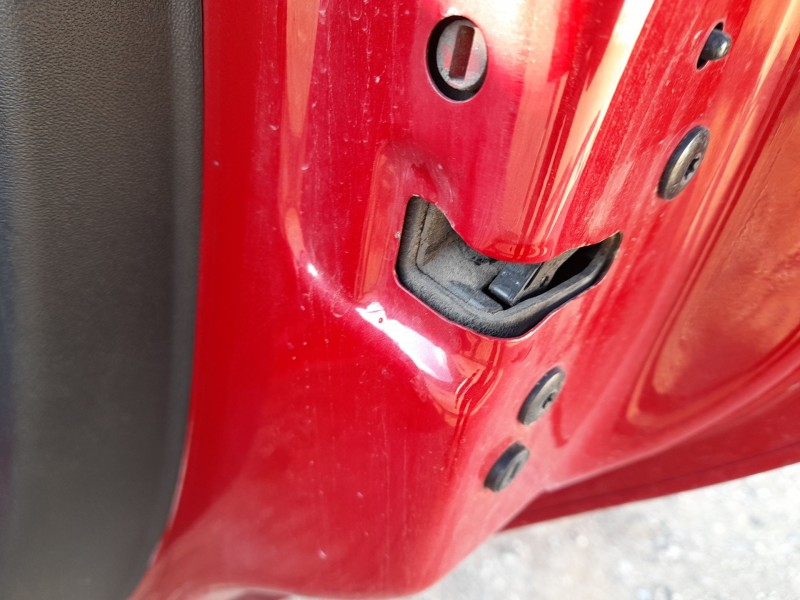 Recambio de cerradura puerta trasera derecha para peugeot 208 i (ca_, cc_) 1.4 hdi referencia OEM IAM 9812501180  