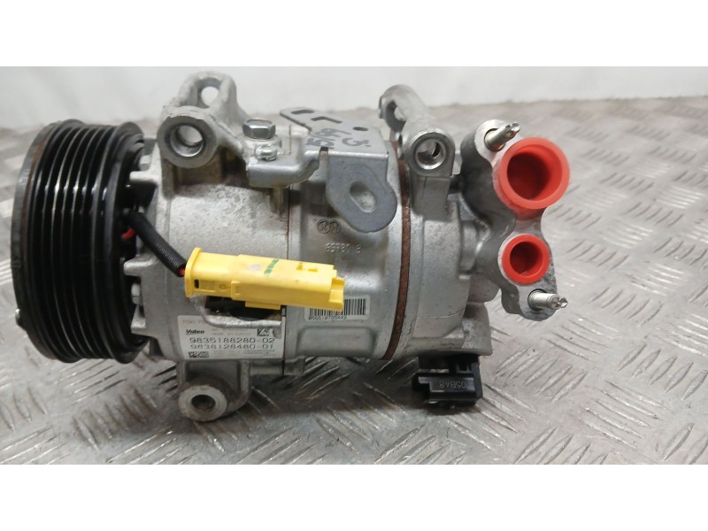 Recambio de compresor aire acondicionado para peugeot 3008 gt line referencia OEM IAM 9835188280 VALEO 1232462944 9838128480