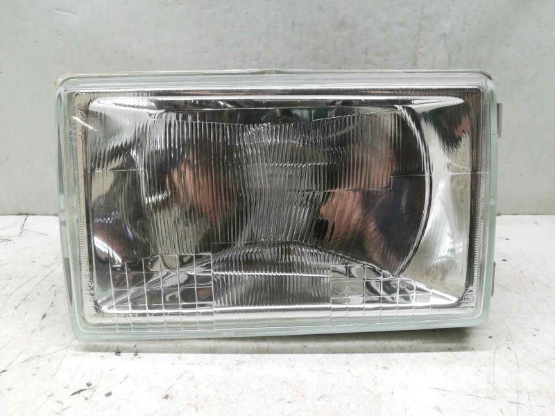 Recambio de faro izquierdo para renault 9 referencia OEM IAM   