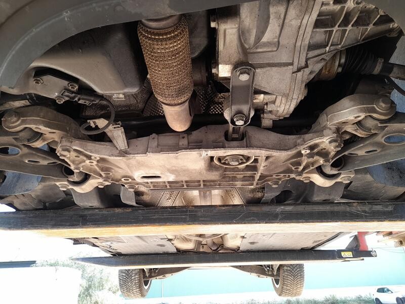 Recambio de puente delantero para seat altea (5p1) 1.2 tsi referencia OEM IAM 1K0199313AL  