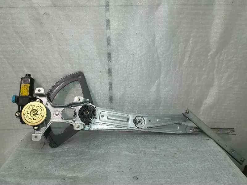 Recambio de elevalunas delantero derecho para daewoo tacuma 2.0 cat referencia OEM IAM 96261057 2 PINS ELECTRICO