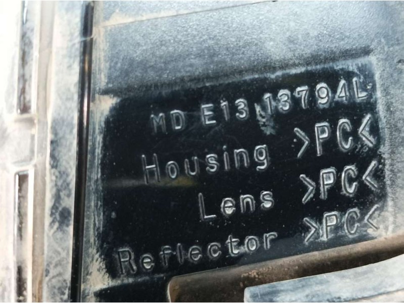Recambio de faro antiniebla izquierdo para toyota land cruiser (j15) gx referencia OEM IAM E1313794L  