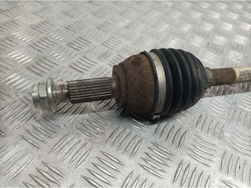 Recambio de transmision delantera izquierda para ford fiesta (cb1) trend referencia OEM IAM 8V513B437AAA  