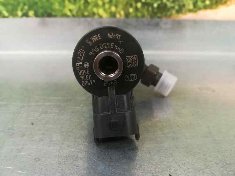 Recambio de inyector para citroën c4 cactus 1.6 blue-hdi fap referencia OEM IAM  0445110566 BOSCH