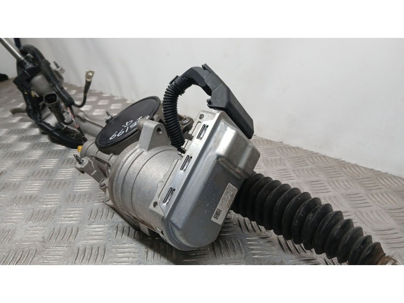 Recambio de cremallera direccion para peugeot 3008 gt line referencia OEM IAM 6820000313 BRAZO ROTO JTEKT 