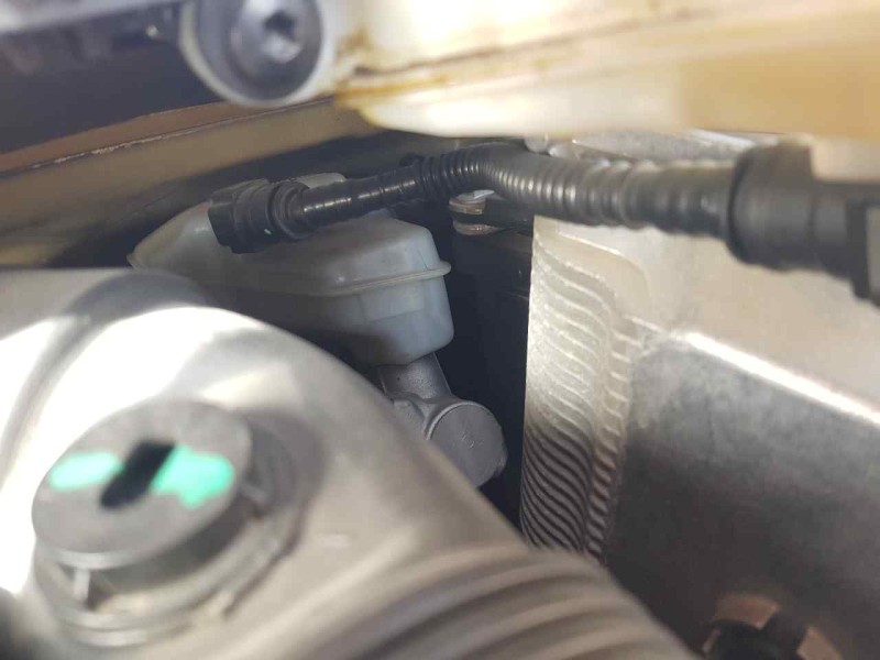 Recambio de bomba freno para peugeot 308 allure referencia OEM IAM 1610017880  