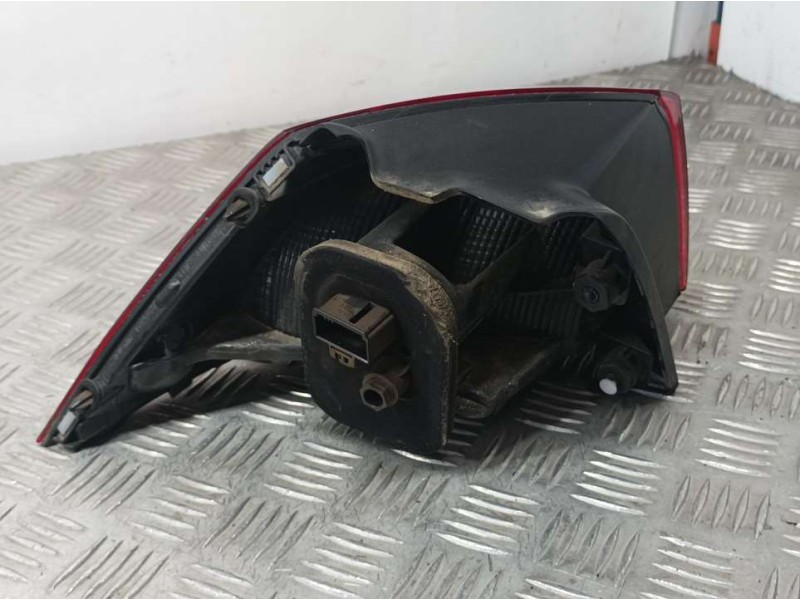 Recambio de piloto trasero derecho para volkswagen golf vii lim. (bq1) advance referencia OEM IAM 5G0945096Q  EXTERIOR ROZADO