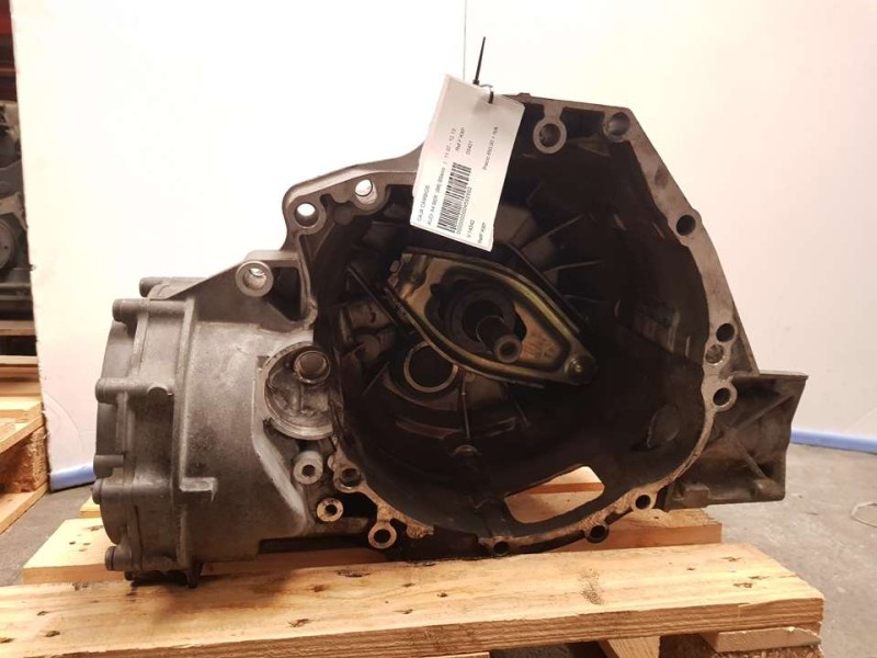 Recambio de caja cambios para audi a4 ber. (b8) básico referencia OEM IAM KXP 0340 6VELOCIDADES