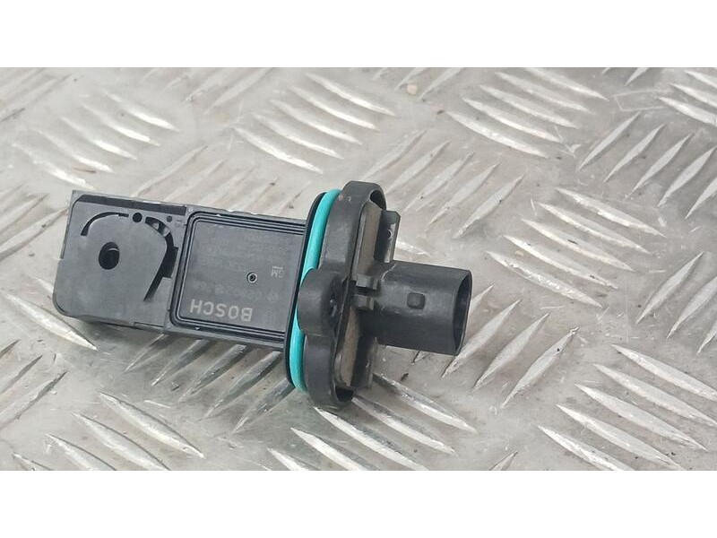 Recambio de caudalimetro para opel astra k lim. 5türig selective referencia OEM IAM 13301682 BOSCH 0280218268